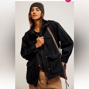 PRE LOVED FREE PEOPLE Arya Utility Jacket in Black SZ L